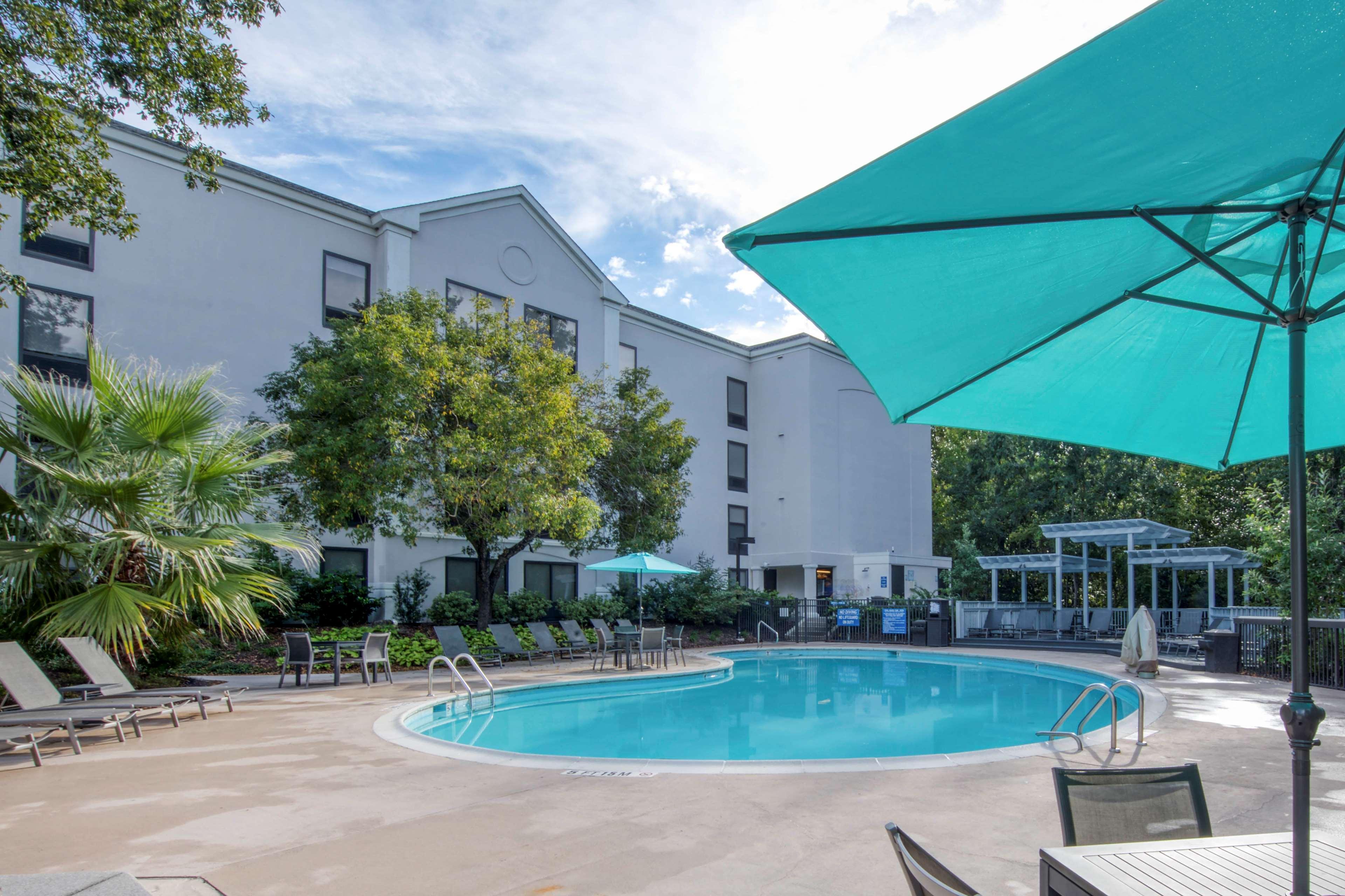Hampton Inn & Suites Wilmington/Wrightsville Beach Exterior photo